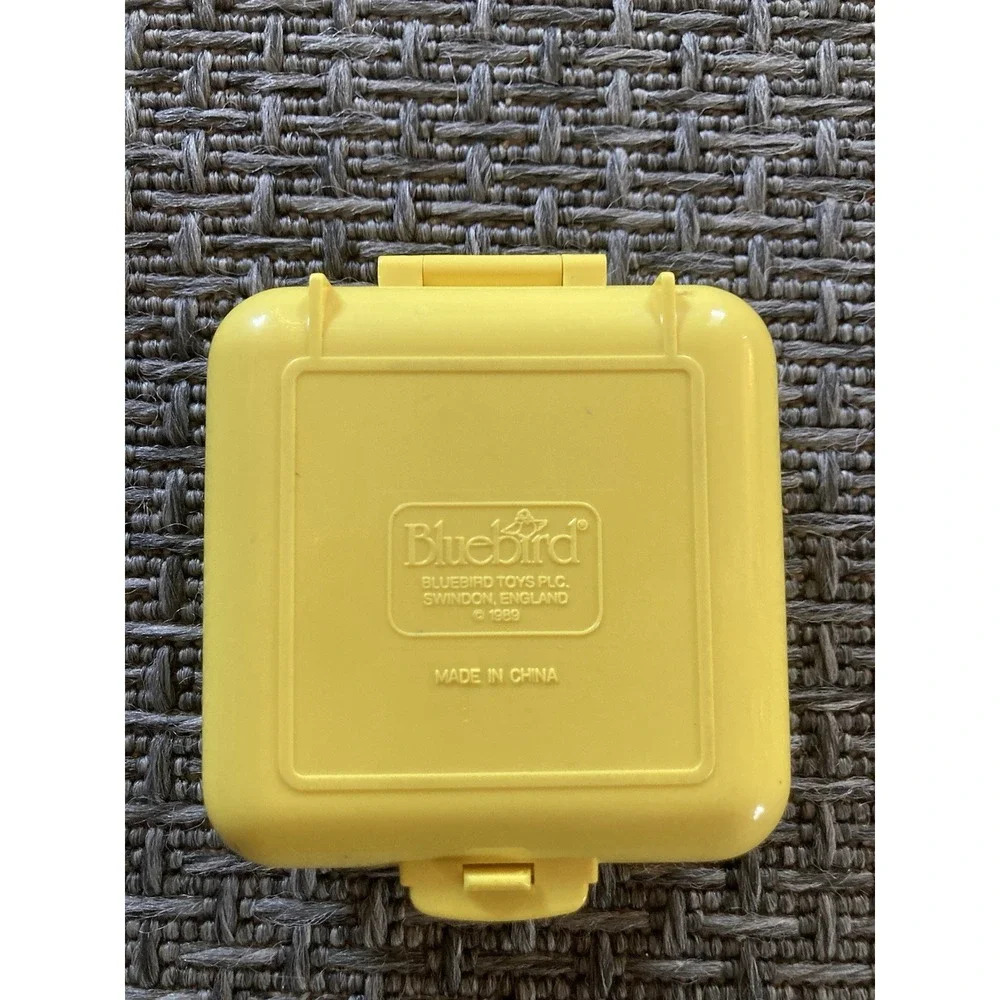 Vintage Polly Pocket 1989 Midge's Play School Compact Yellow Square Bluebird Toy